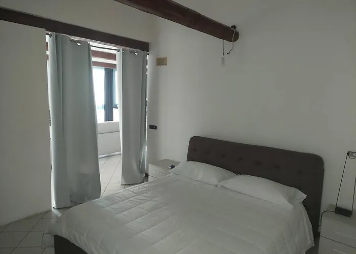 Daire Luminoso Loft In Centro A Due Passi Da Lugo Imola Massa Lombarda