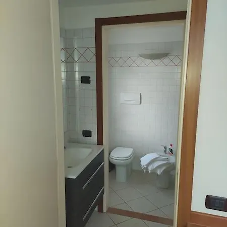 Luminoso Loft In Centro A Due Passi Da Lugo Imola Appartement Massa Lombarda