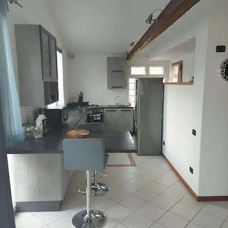 Luminoso Loft In Centro A Due Passi Da Lugo Imola Appartement *